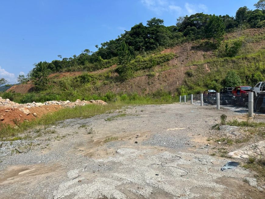 Terreno a 100m da BR em palhoça, área industrial, 750m2 - Palhoça-SC