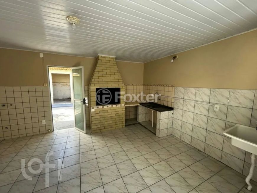 Casa à venda Rua Vinte e Um de Abril, Centro - Palhoça