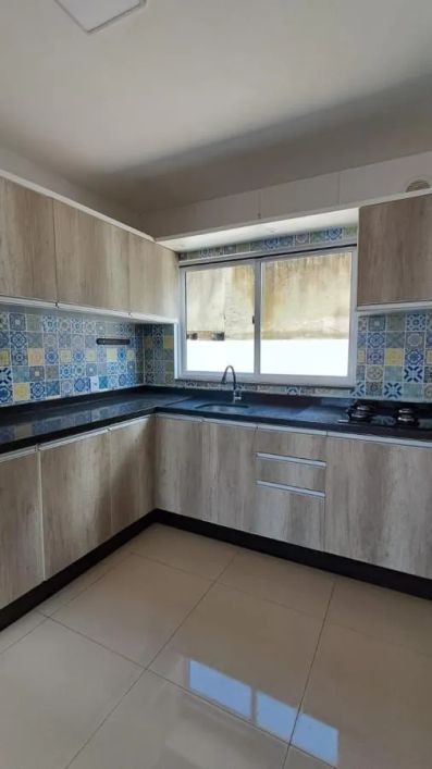 Sobrado para Venda em Palhoça, Bela Vista, 2 dormitórios, 2 banheiros, 1 vaga