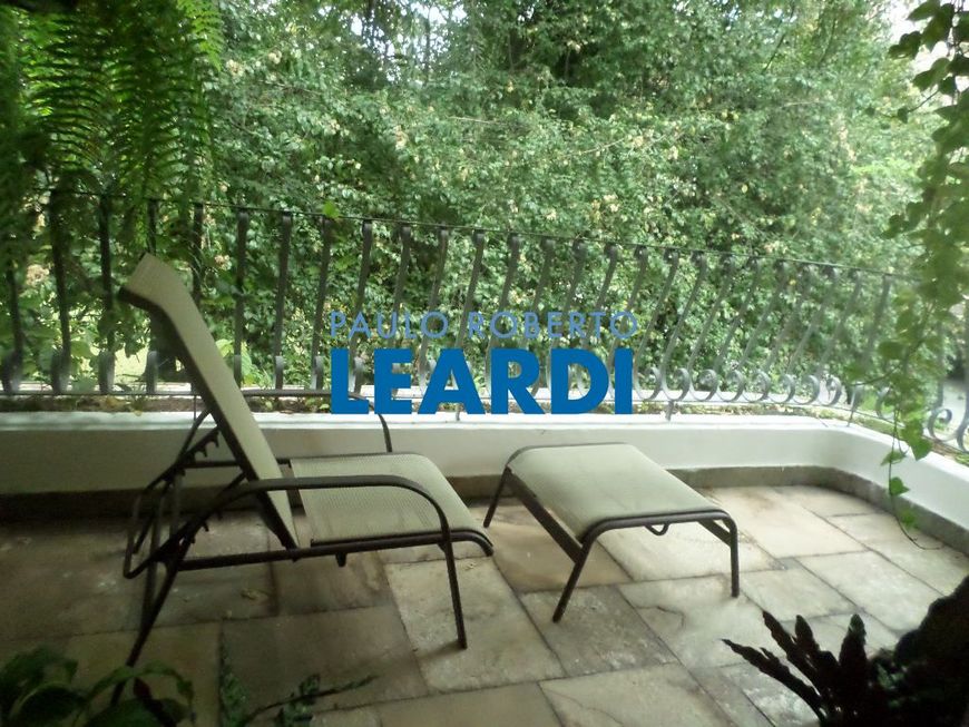 APARTAMENTO - ALTO DE PINHEIROS - SP