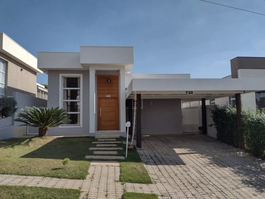 Casa de Condomínio para venda com 300m² e 2 vagas em Atibaia