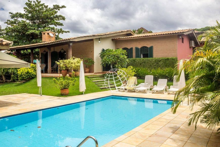 Casa com 5 dormitórios à venda, 450 m² por R$ 2.000.000,00 - Vila Petrópolis - Atibaia/SP