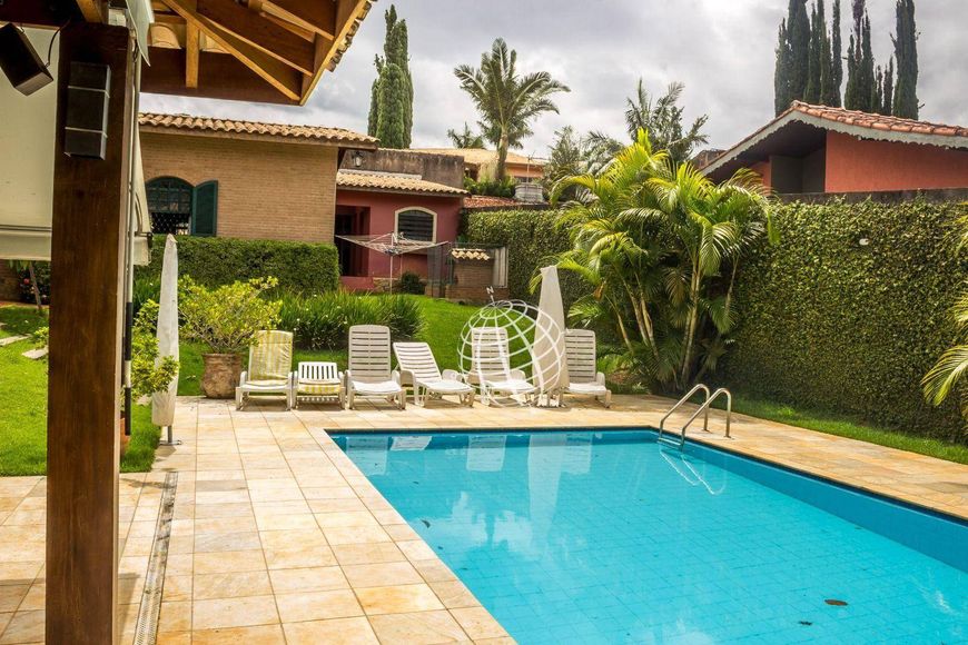 Casa com 5 dormitórios à venda, 450 m² por R$ 2.000.000,00 - Vila Petrópolis - Atibaia/SP