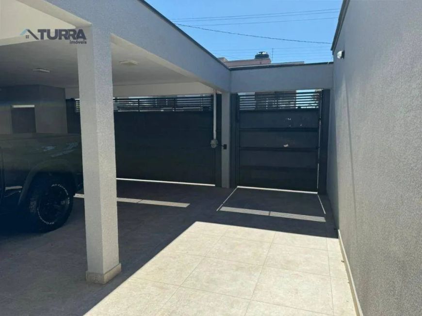 Casa com 3 suítes à venda de 400 m² no Vila Petrópolis em Atibaia/SP - CA5683.