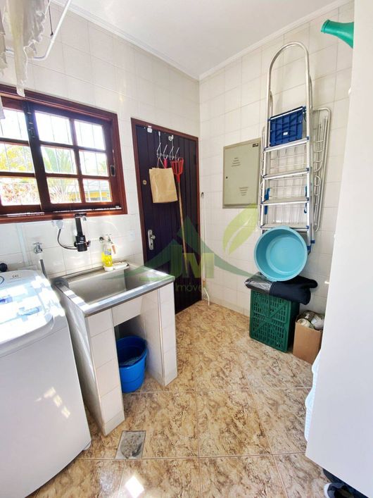 Chácara de Luxo em Loteamento Fechado - Porteira Fechada