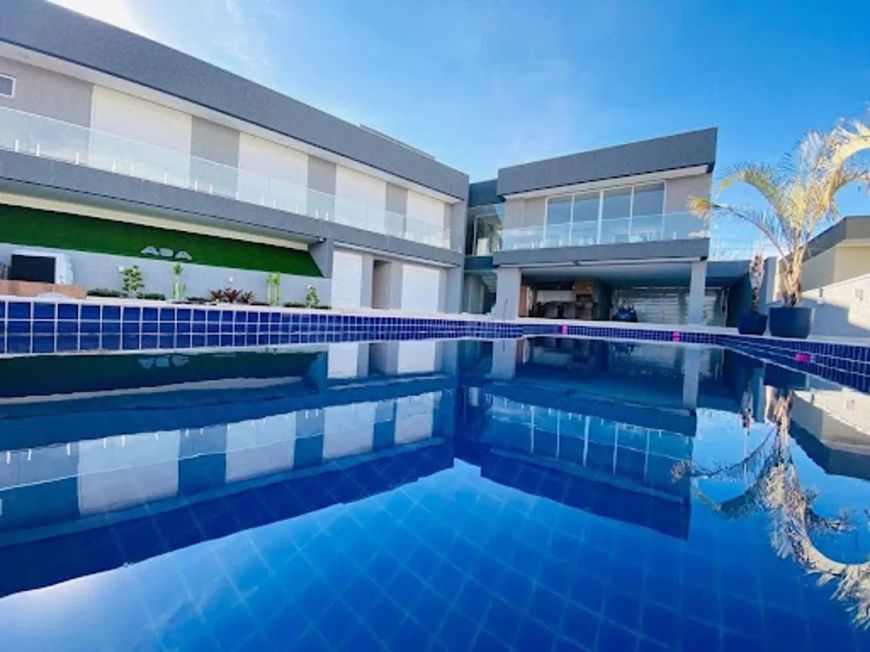 Casa com 6 dormitórios à venda, 450 m² por R$ 3.850.000,00 - Condominio Figueira Garden - Atibaia/SP