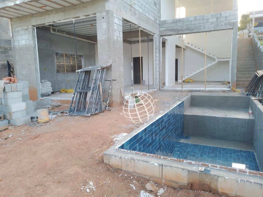 Casa com 3 dormitórios à venda, 240 m² por R$ 1.800.000,00 - Condomínio Buona Vita - Atibaia/SP