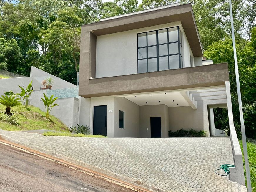Casa à venda no Condomínio Quintas da Boa Vista em Atibaia. Com 3 Quartos
