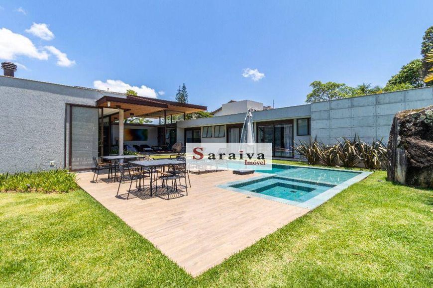 Casa com 4 dormitórios à venda, 550 m² por R$ 5.500.000,00 - Jardim Flamboyant - Atibaia/SP