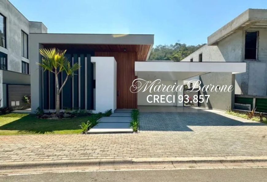 Casa de Alto Padrão no Condomínio Granville em Atibaia