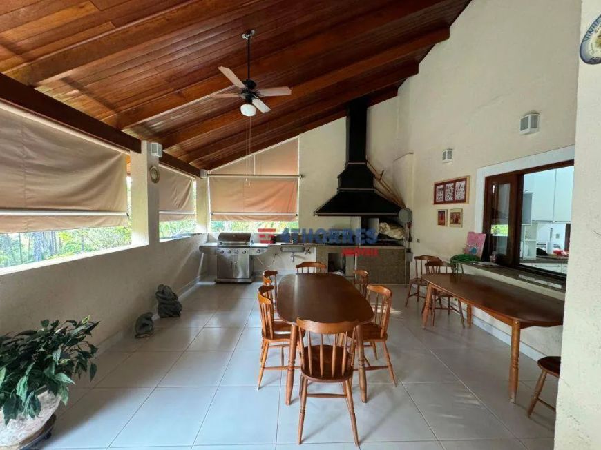 Casa com 7 dormitórios à venda, 500 m² por R$ 4.500.000,00 - Estância Parque de Atibaia - Atibaia/SP