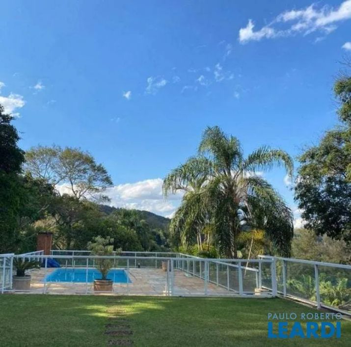 CASA EM CONDOMÍNIO - ESTÂNCIA PARQUE DE ATIBAIA - SP