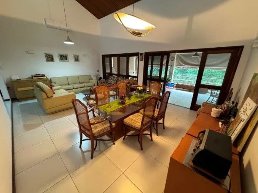 Casa pronta, 7 dormitórios, sendo 4 suítes, 5 vagas - 500m² - Estância Parque Atibaia