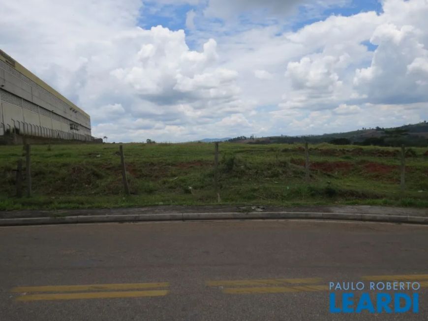 AREA - PARQUE RIO ABAIXO - SP