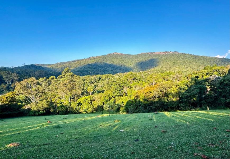Lote/Terreno para venda possui 7500 metros quadrados em Alpes de Atibaia - Atibaia - São Paulo