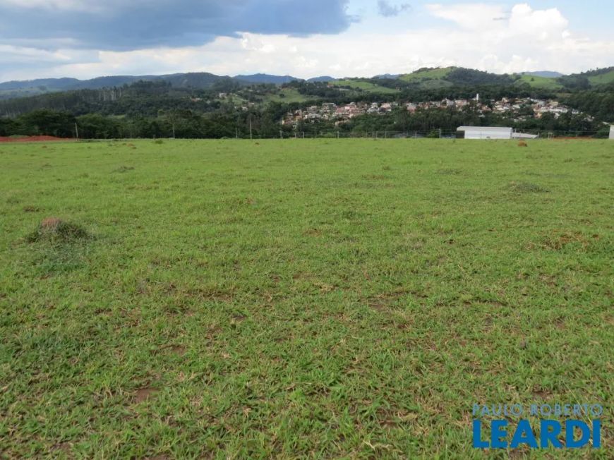 AREA - PARQUE RIO ABAIXO - SP