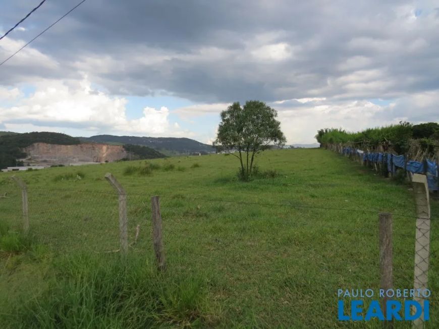 AREA - PARQUE RIO ABAIXO - SP