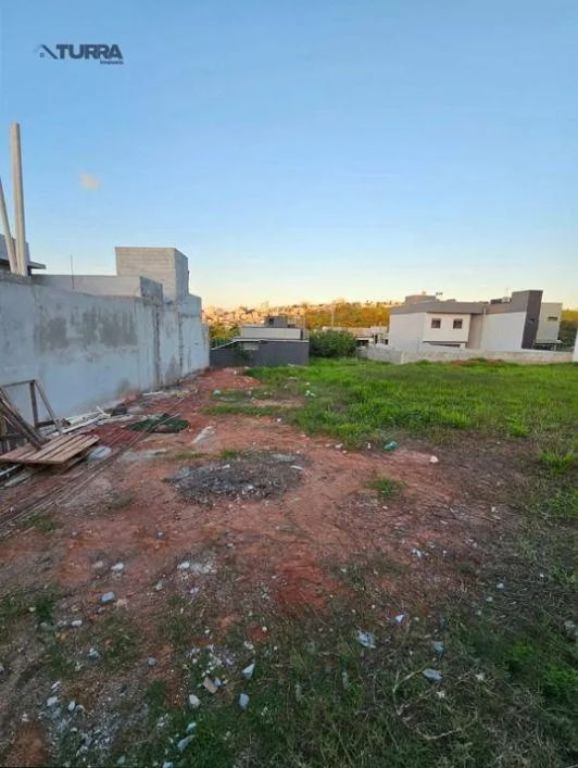 Terreno à venda de 200 m² no Bella Atibaia em Atibaia/SP -