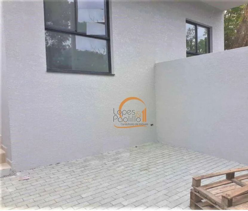 Com localização próximo da Av Lucas Nogueira Garcez e com linda vista para a Pedra Grande