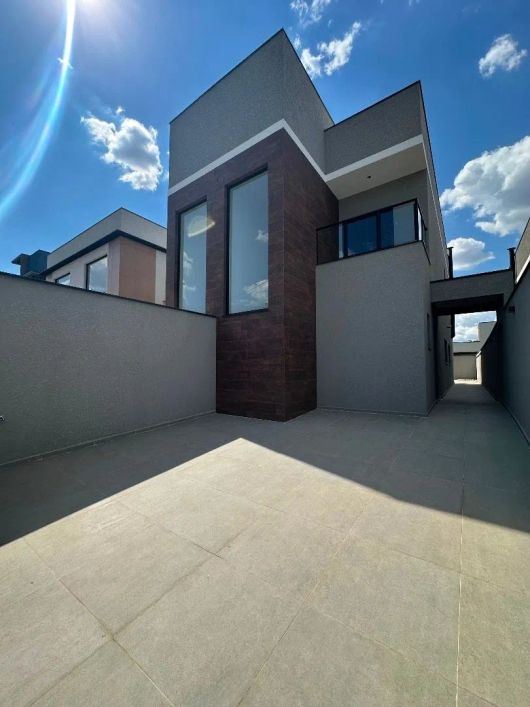 Sobrado com 3 dormitórios à venda, 160 m² por R$ 1.300.000,00 - Vila Petrópolis - Atibaia/SP