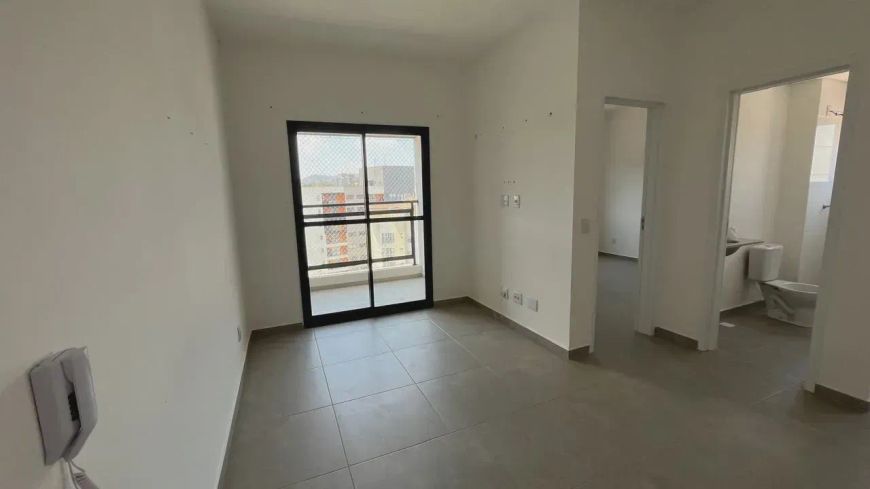 Imóvel para venda possui 42 metros quadrados com 1 quarto em Atibaia Jardim - Atibaia - SP