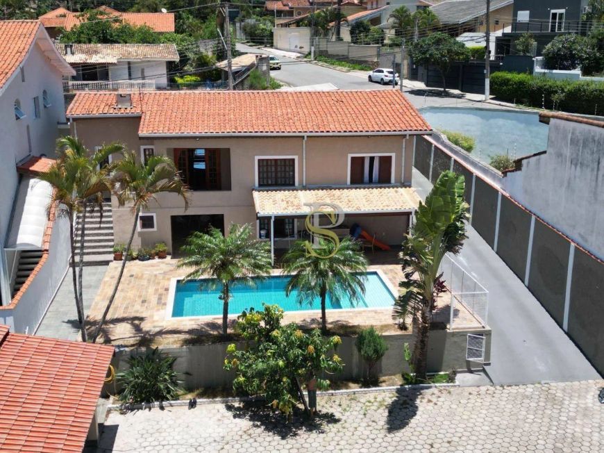 Casa com 3 dormitórios à venda, 450 m² por R$ 2.500.000,00 - Vila Santista - Atibaia/SP