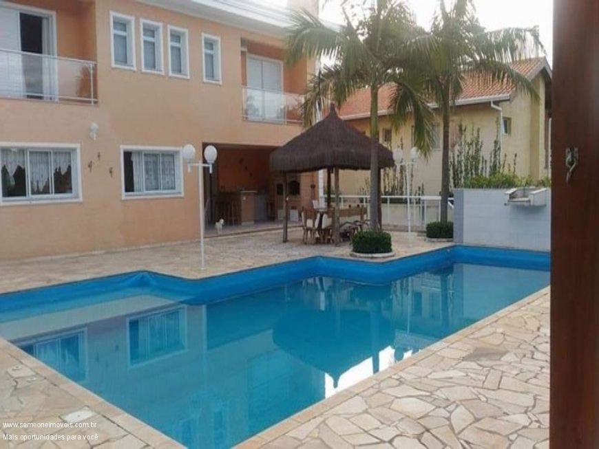 BELÍSSIMA CASA COM 5 QUARTOS EM CONDOMÍNIO DE ALTO PADRÃO DE ATIBAIA