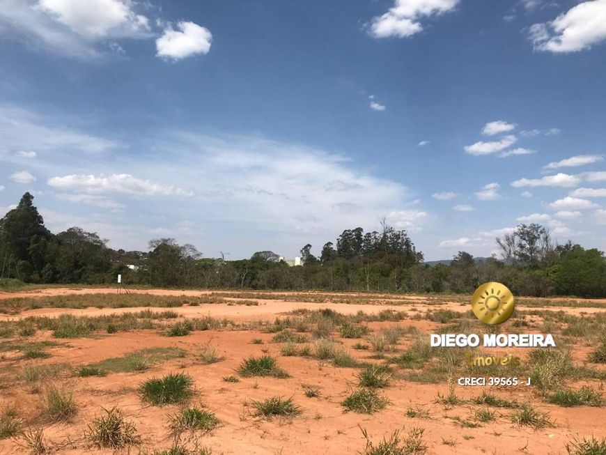 Área á venda em Atibaia escriturado com 20.000 m²