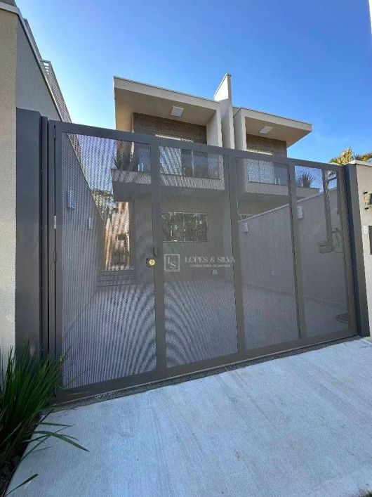 Casa com 3 dormitórios à venda, 107 m² por R$ 740.000 - Jardim Recreio Maristela - Atibaia/SP
