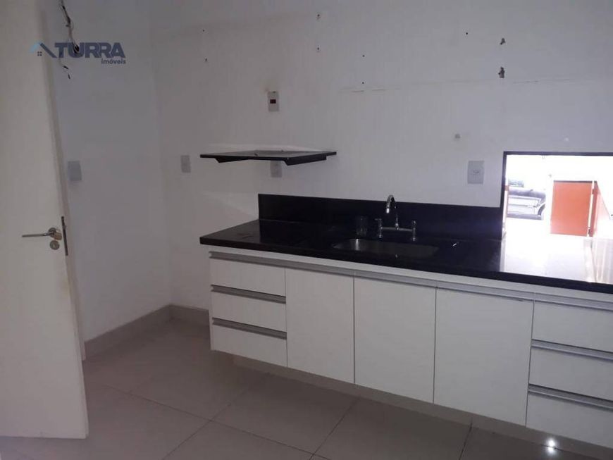 Sala à venda de 210 m² no Centro de Atibaia/SP - SA0069