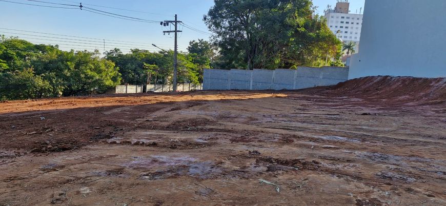 Terreno comercial em Atibaia - Aventura Lucas