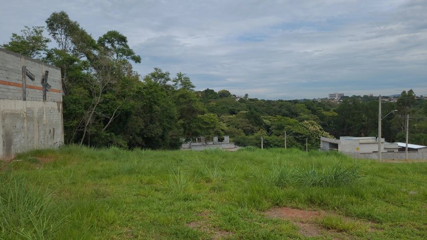 Excelente terreno em Condomínio Reserva São Nicolau - Atibaia!