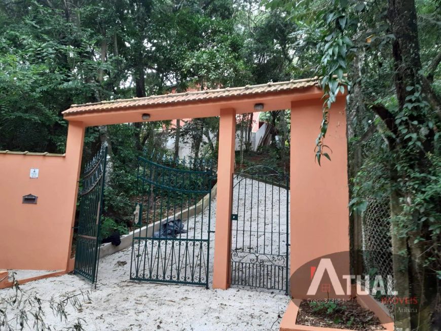 Chácara de 140m2 de construção, terreno de 1.036m2 no Jd. Estancia Brasil