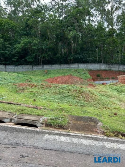 TERRENO EM CONDOMÍNIO - ESTÂNCIA PARQUE DE ATIBAIA - SP