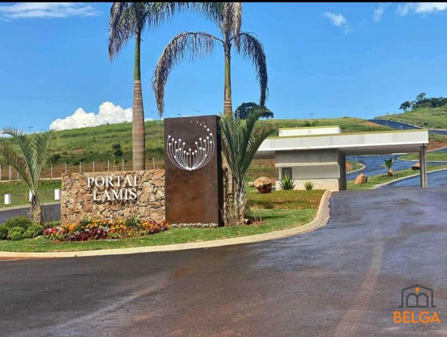 Terreno em Condomínio para Venda em Atibaia, Condomínio Portal Lamis