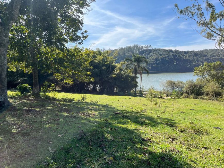 Alto Potencial de Valorização – Lote com Vista para Represa em Nazaré Paulista