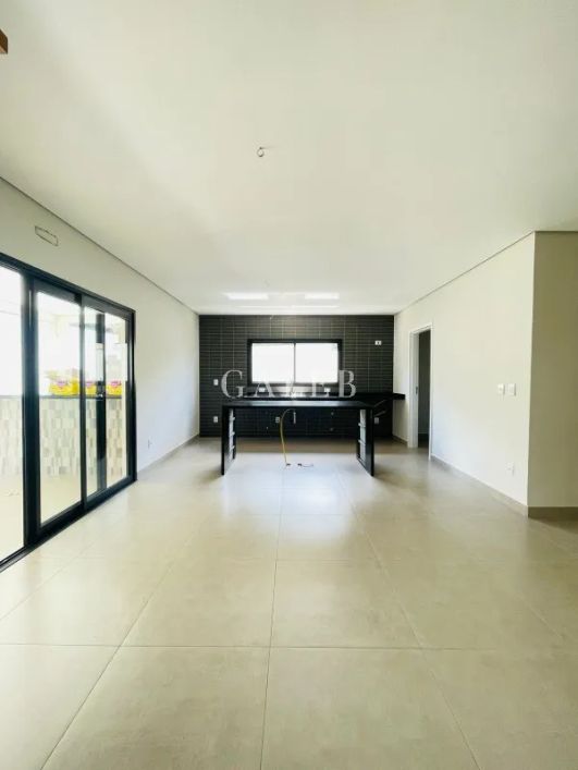 Casa à venda em Atibaia-SP, Vila Esperia Ou Giglio: com 3 suítes, 2 salas, 4 banheiros, 2 vagas de g