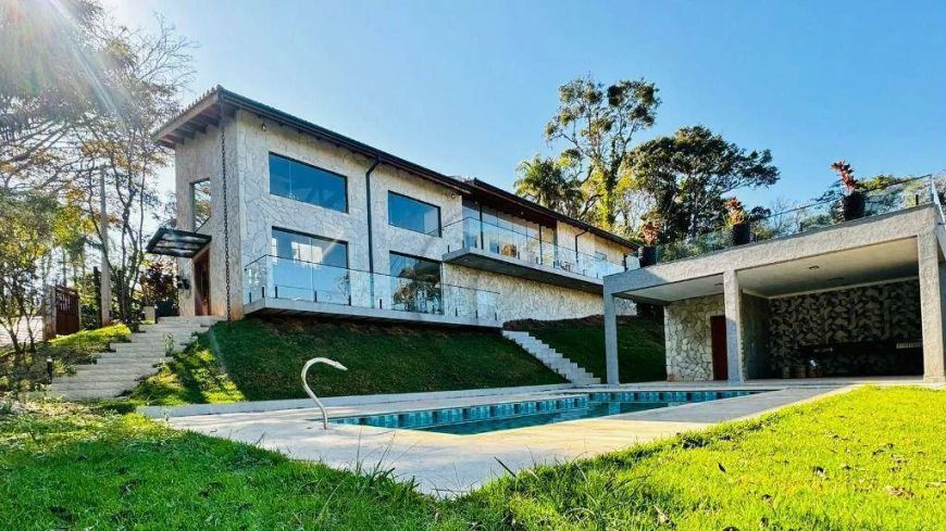 Casa com 4 dormitórios à venda, 300 m² por R$ 2.000.000,00 - Rio Abaixo - Atibaia/SP
