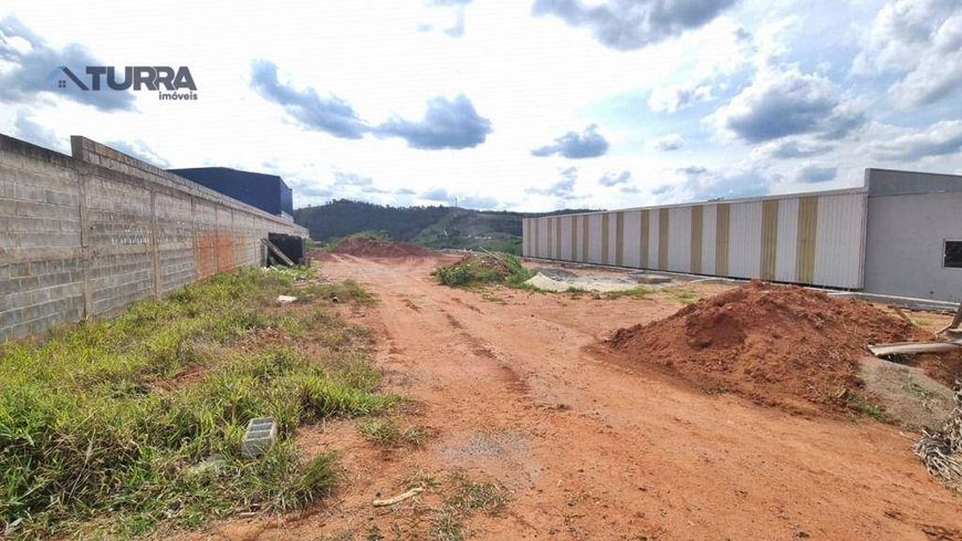 Terreno à venda de 3007 m² no bairro Serras de Atibaia em Atibaia/SP - TE2099