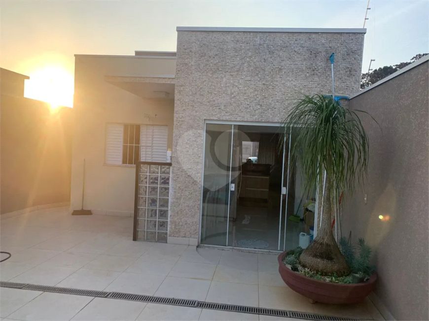 Casa com 2 quartos à venda em Nova Cerejeira - SP