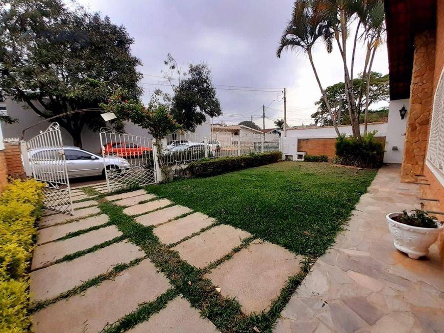 Casa com 3 dormitórios à venda de 250 m² no Jardim Floresta em Atibaia/SP - CA4247