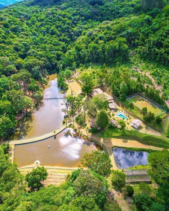 Sítio com 6 dormitórios à venda, 190000 m² por R$ 6.499.000,00 - Estância Santa Maria do Portão - At