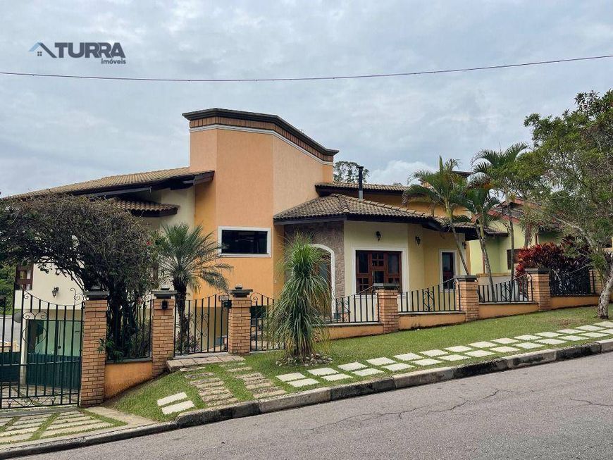 Casa com 4 dormitórios à venda de 383 m² no Condomínio Flamboyant em Atibaia/SP - CA3420