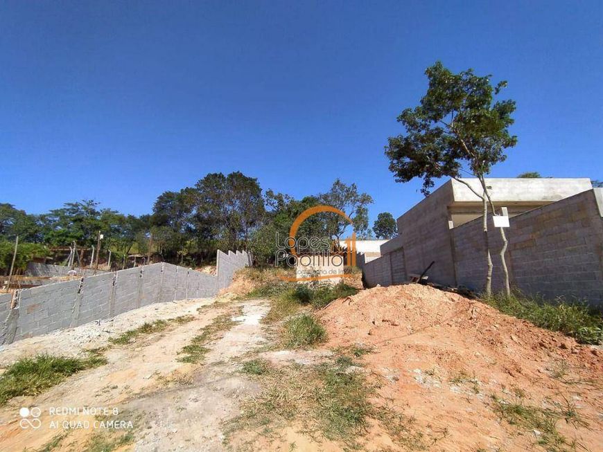 Lindo terreno à venda em bairro arborizado em Atibaia!!