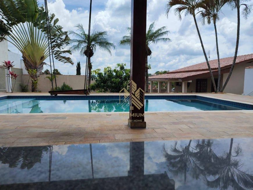 Chácara com 5 dormitórios à venda, 900 m² por R$ 2.500.000 - Jardim Siriema - Atibaia/SP