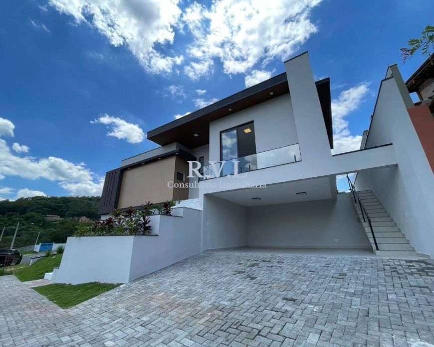 Conheça esta incrível casa em condomínio à venda em Atibaia-SP, Nova Gardênia: 3 suítes, 2 salas
