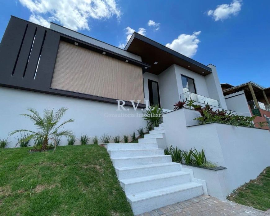 Conheça esta incrível casa em condomínio à venda em Atibaia-SP, Nova Gardênia: 3 suítes, 2 salas
