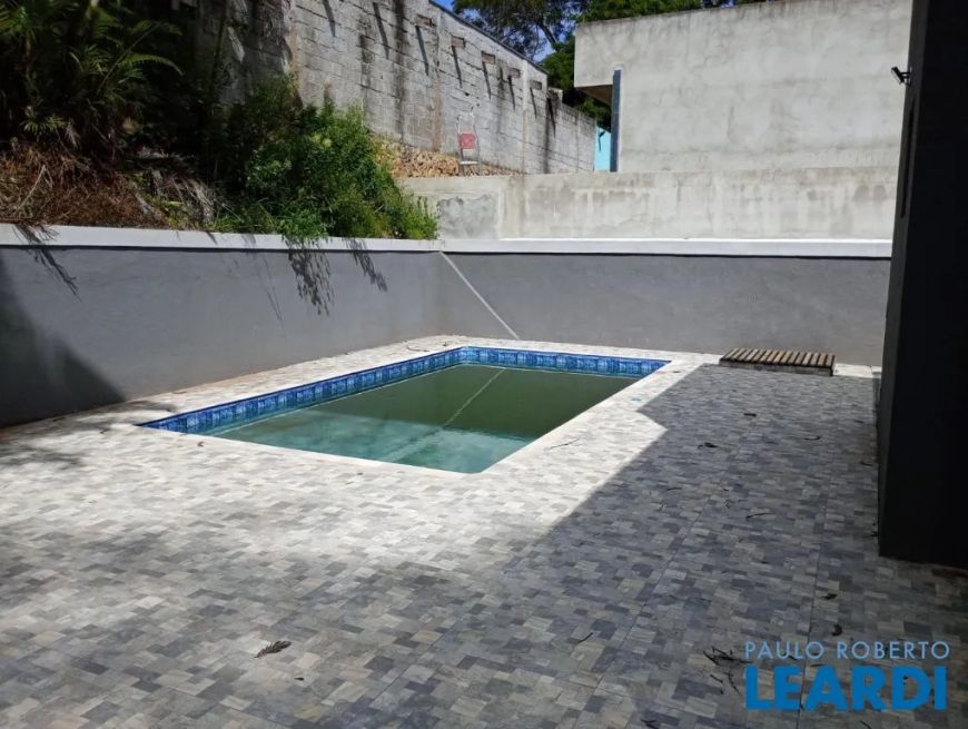 CASA TÉRREA - RETIRO DAS FONTES - SP