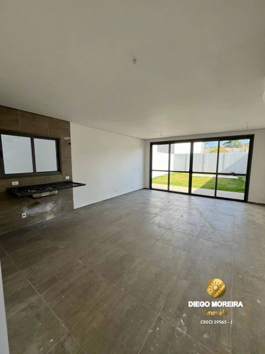 Casa à venda em Atibaia com 3 dormitórios