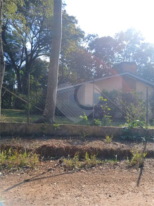 Chácara com 3 quartos à venda em Jardim Estância Brasil - SP